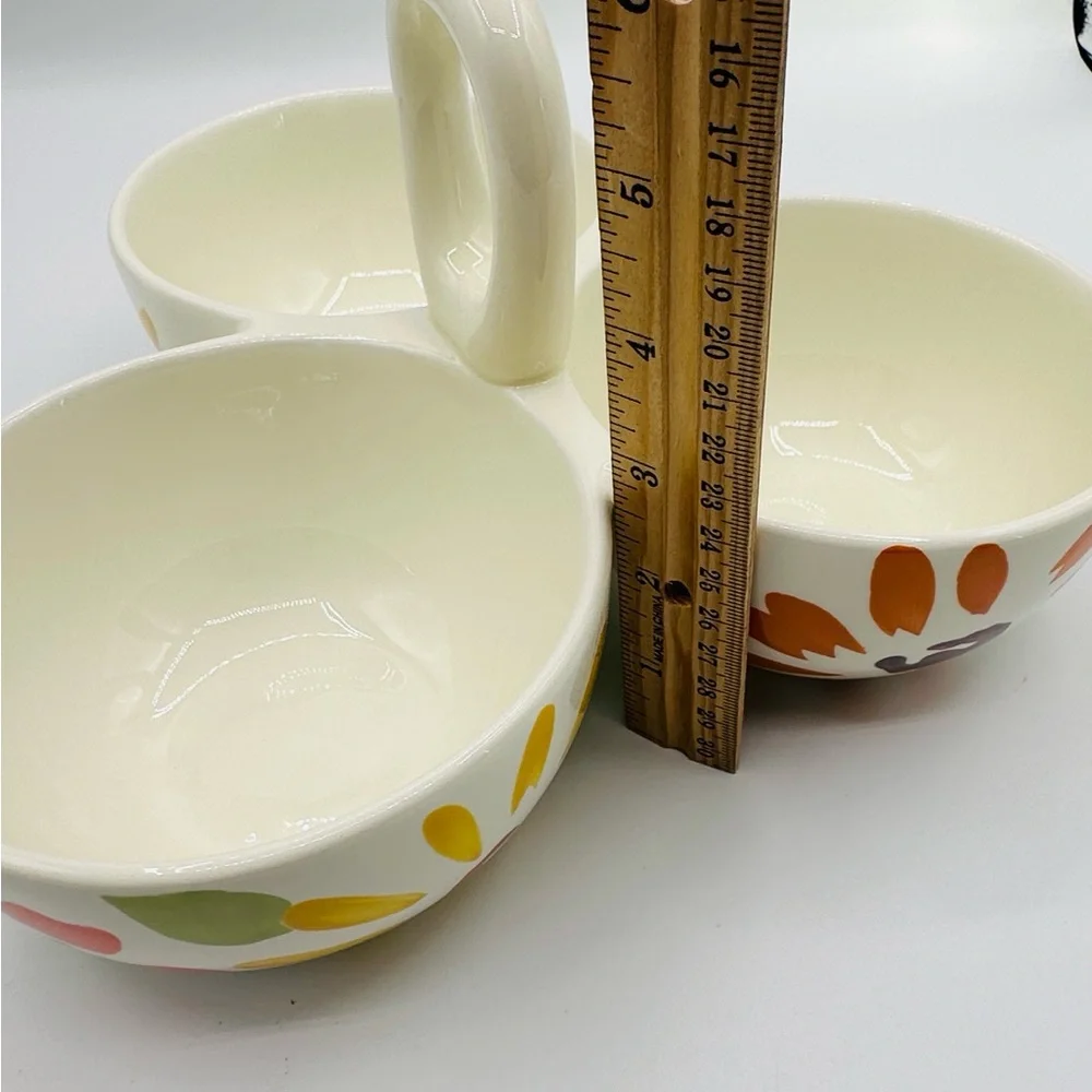 Pier 1 “Flowers” PER178 Colorful 3 Bowl unit with Handle. Earthenware NWT